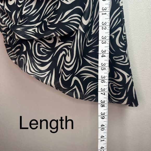 Likely Gemella Dress in Black/Cream Color Sz 2 - Picture 5 of 9